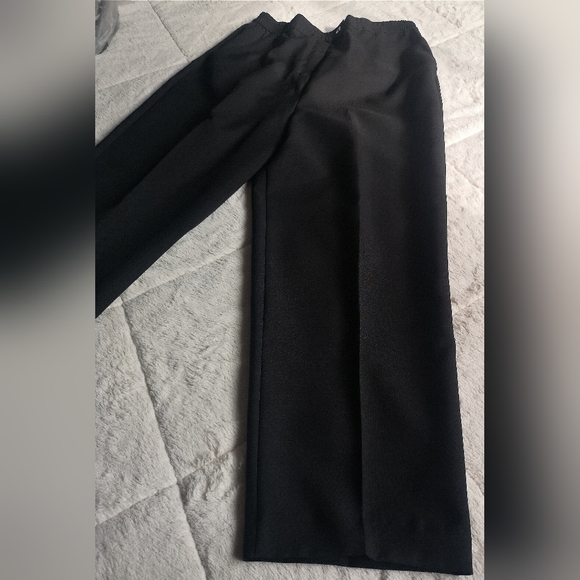 FairSet pants. - Picture 3 of 13